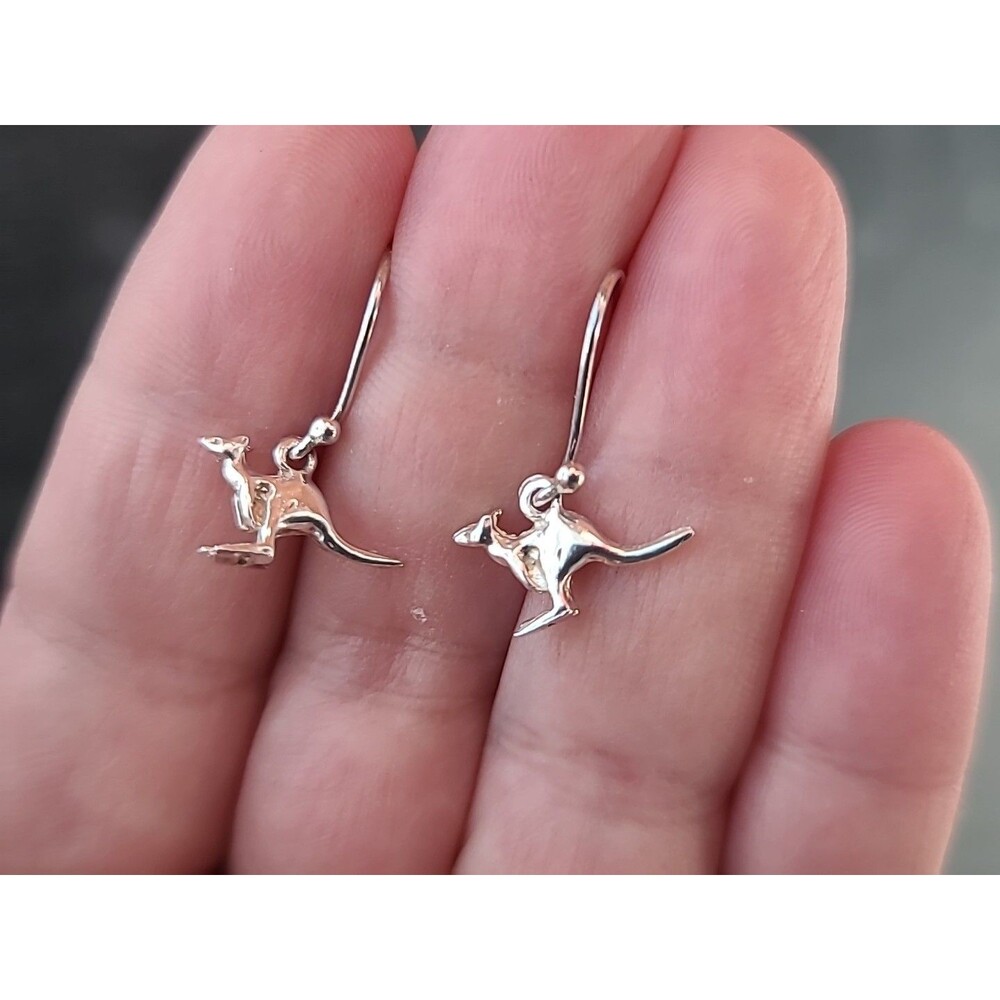 925 Sterling Silver Kangaroo Shaped Dangling Pierced Earrings Vintage